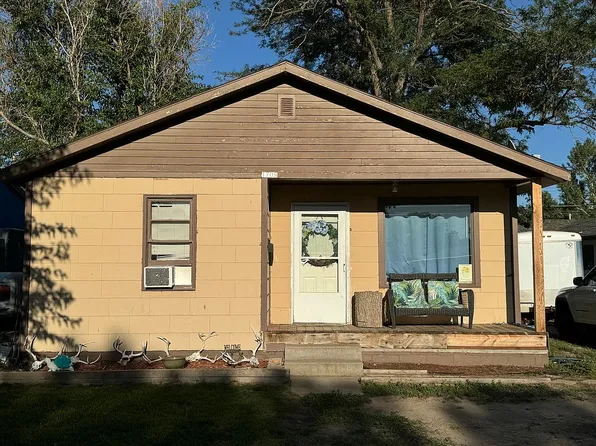 1709 Avenue G, Scottsbluff, NE 69361