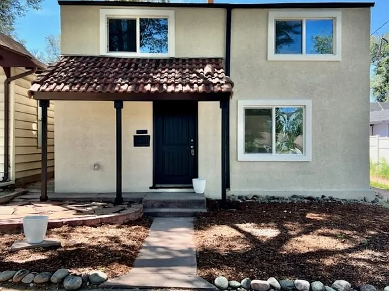 743 E Willamette Ave — Photo 1