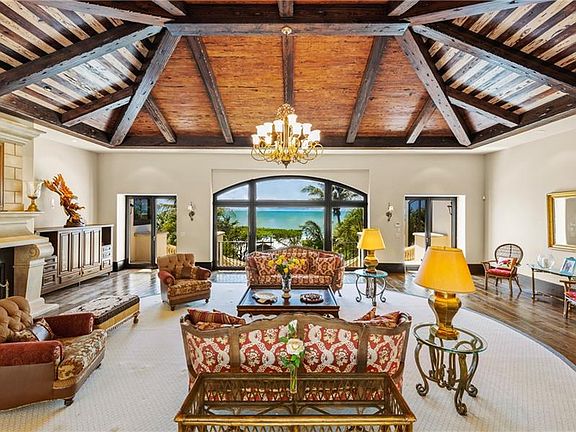 4th image of 6111 Sanibel Captiva Rd