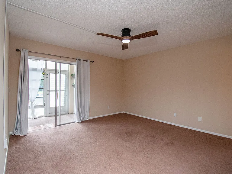 28 Vista Gardens Trl #102 — Photo 19
