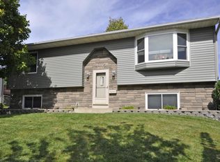 4415 Valley Dr NW, Rochester, MN 55901