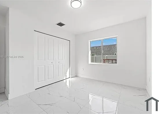 231 NW 3rd Ave — Photo 3