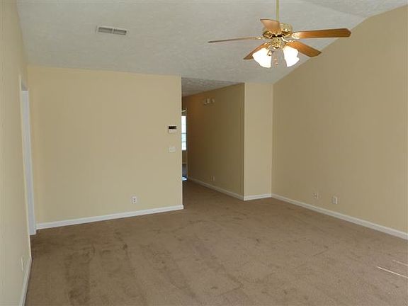 4th image of 1408 Eastwoods Dr