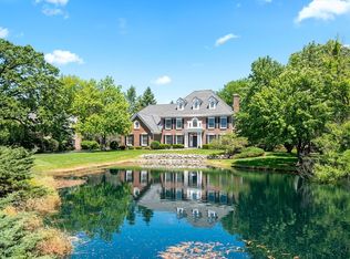 34 Ketterling Ct, North Barrington, IL