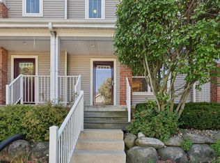 711 Cricket Ln UNIT 3, Madison, WI 53562