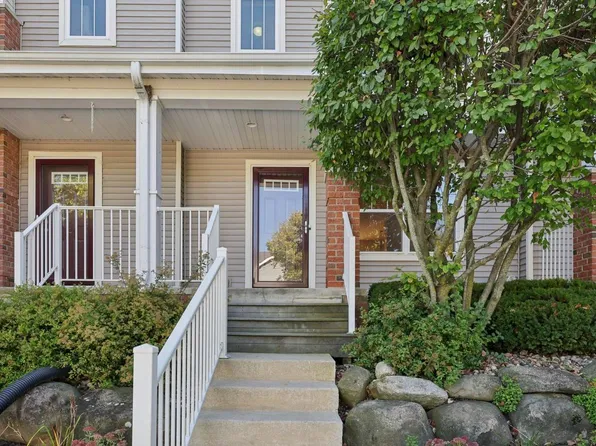 711 Cricket Lane #3, Middleton, WI 53562