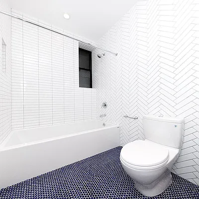 Rented by Avenues Real Estate | media 37