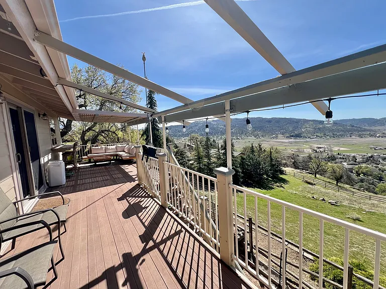 27030 Oakflat Dr — Photo 22