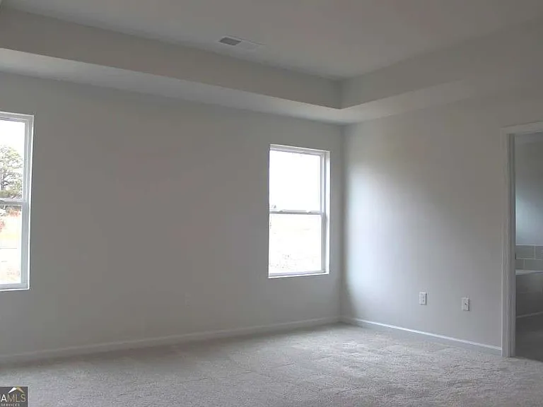 731 Point Place Dr — Photo 13