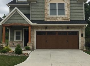 2966 Creekside Ct #2979, Stow, OH 44224