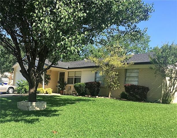 1st image of 2917 Joanna Dr