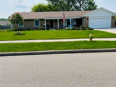 2250 Yeoman St, Waukegan, IL, 60087