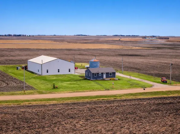 3240 Hammond Ave, Stratford, IA 50249
