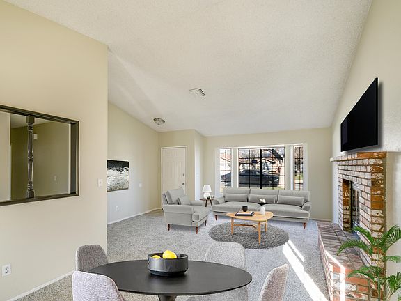 2nd image of 2148 W Avenue K15