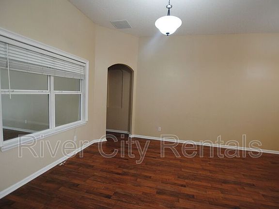 4th image of 3022 Piedmont Manor Dr