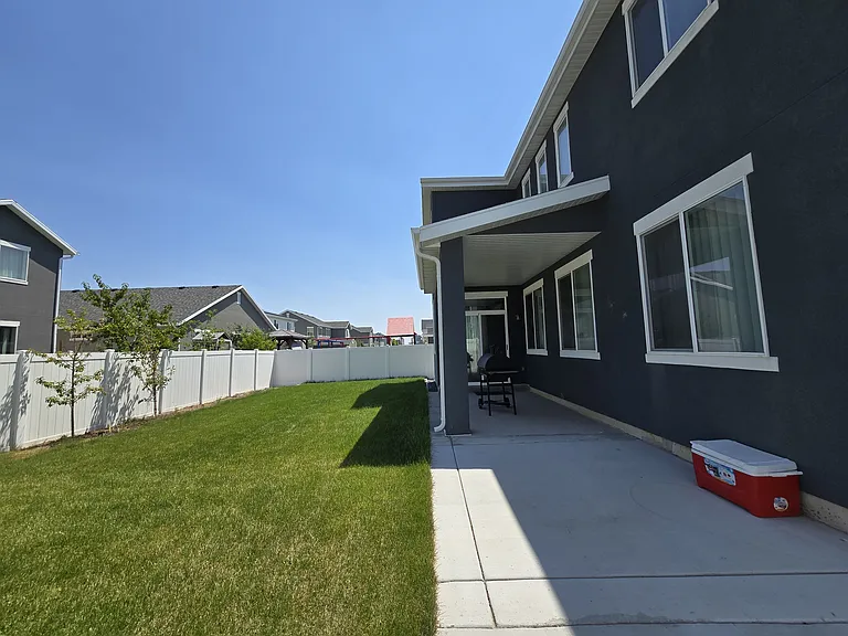3299 S Claire Ave — Photo 30