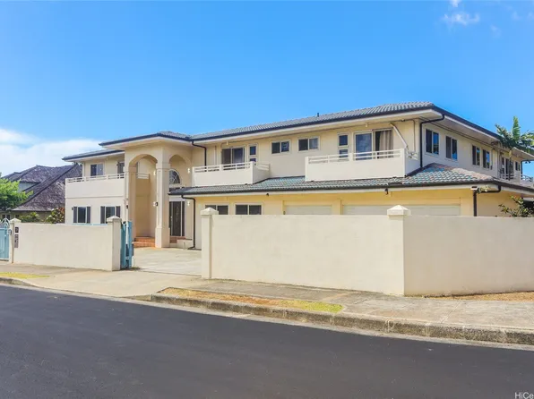 736 Ulili St, Honolulu, HI 96816