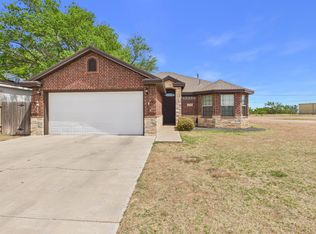 211 Dowden Rd, Wolfforth, TX 79382