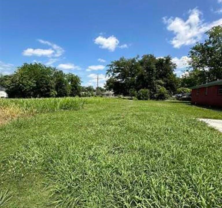 2nd image of 292 Grand Caillou Rd
