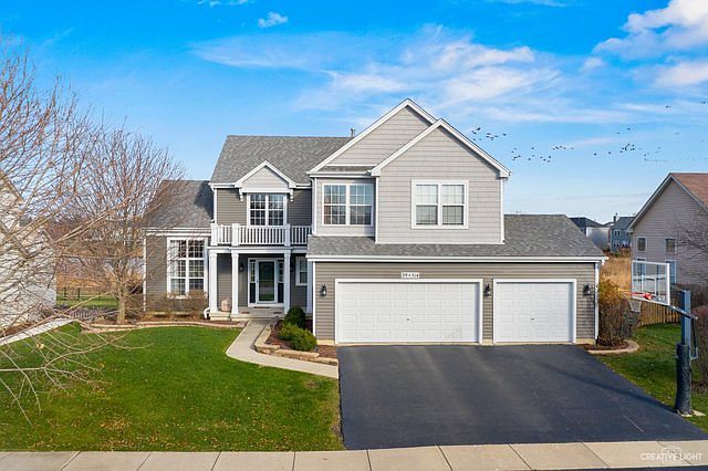 1st image of 39W514 N Hyde Park