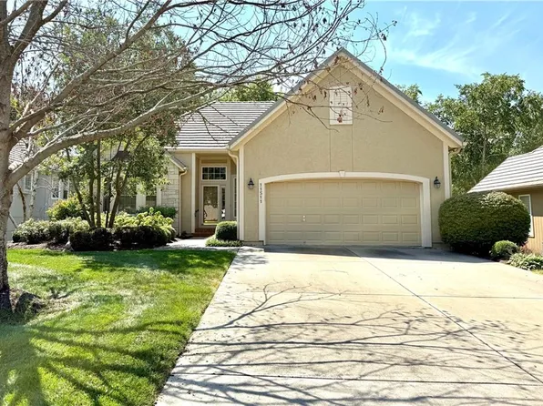 11511 W 143rd Ter, Olathe, KS 66062