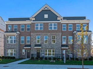 42814 Atwood Ave, Novi, MI 48375