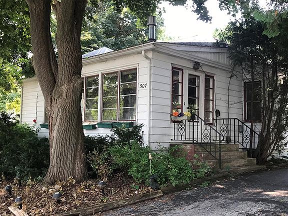 2nd image of 507 N Hudson Ave