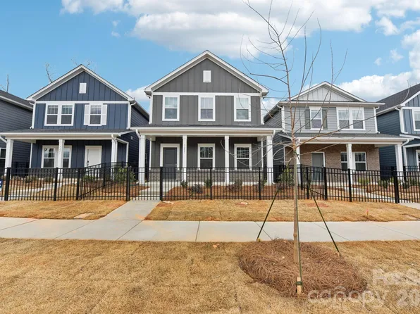 7268 Yardley St, Gastonia, NC 28056