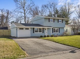 2803 Maplewood Dr, Champaign, IL 61821