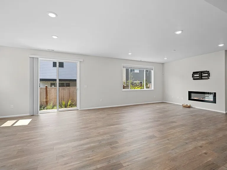 20908 42nd Dr SE — Photo 11
