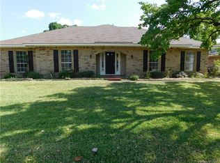 414 Mayfair Dr, Bossier City, LA 71111