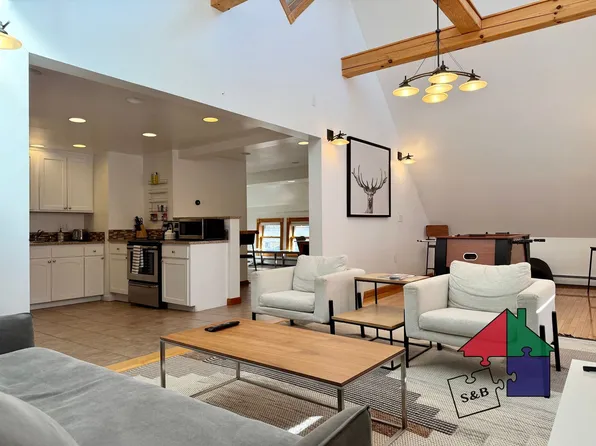 112 Main St, Stowe, VT 05672