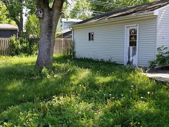 2nd image of 5068 Ewald Dr