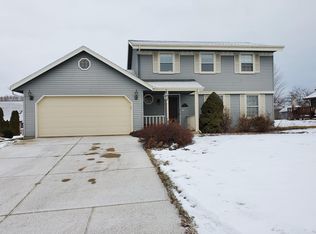 1732 Edgewood Ave, South Milwaukee, WI 53172