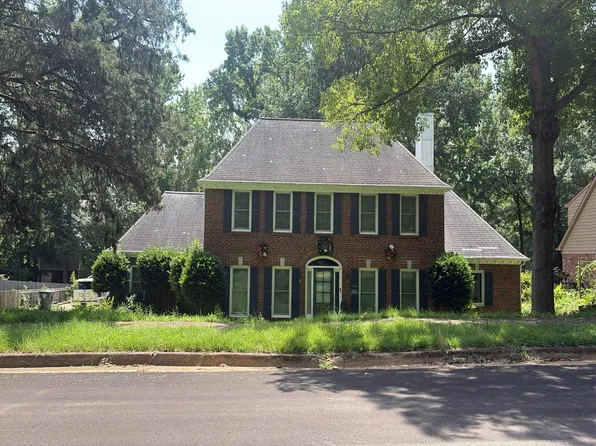 122 Country Pl, Cordova, TN 38018
