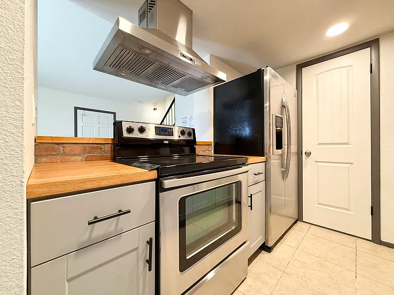 4462 E Pueblo Ave — Photo 8