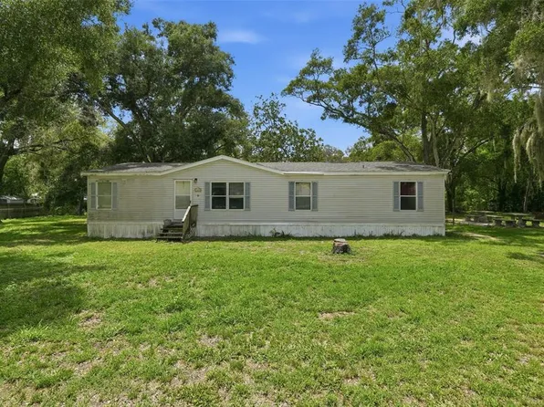 7825 Calabash Ln, New Port Richey, FL 34653