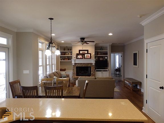 Open Concept between Kitchen, Breakfast Area, and Living Room