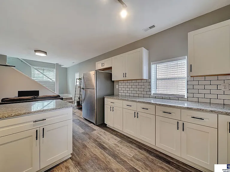 1836 H St #2 — Photo 27