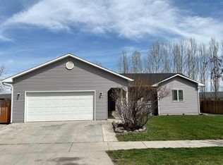 2143 Merganser Dr, Kalispell, MT 59901