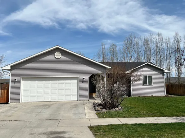 2143 Merganser Dr, Kalispell, MT 59901
