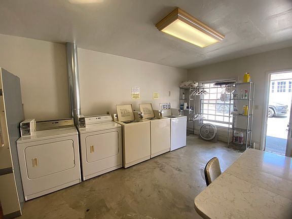 Laundry facility