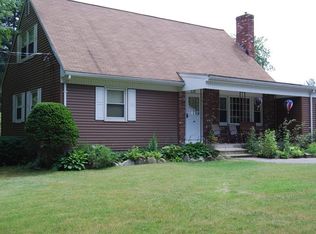 44 Lake St, Wilmington, MA 01887