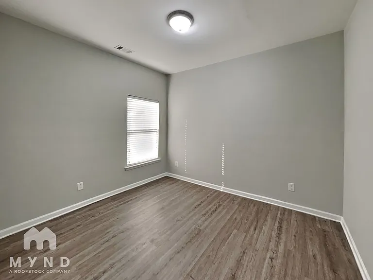 4627 Rosser Loop Dr — Photo 16