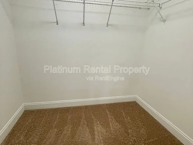 750 Terry St SE — Photo 29