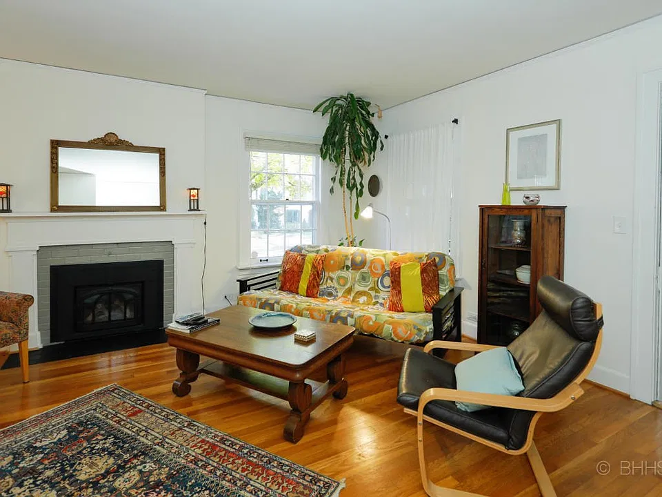 2001 Waite Ave-103