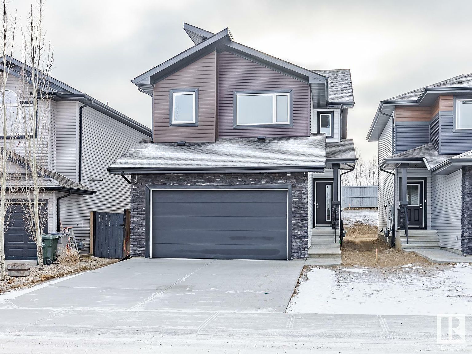 59 Silverstone Dr, Stony Plain, AB T7Z 0E8 | Zillow