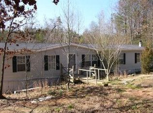 4 Benton Rd, Carlton, GA 30627