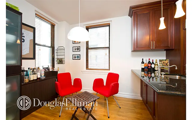 Sold by Douglas Elliman | media 16