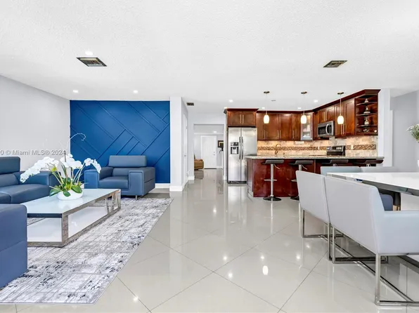 4521 SW 22nd St, Fort Lauderdale, FL 33317